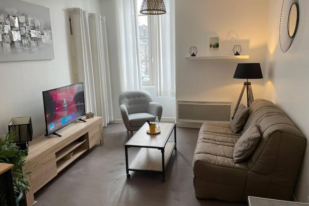 Logement Entier 33 M2 A Pau Kültér fotó